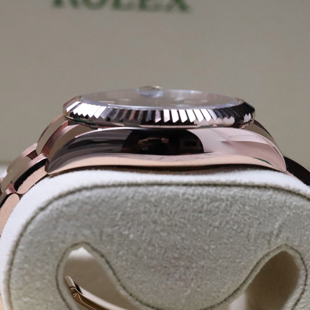 Rolex Sky-Dweller 18k Rose Gold Case Rhodium Gray Dial 42mm Fluted Oyster 326935