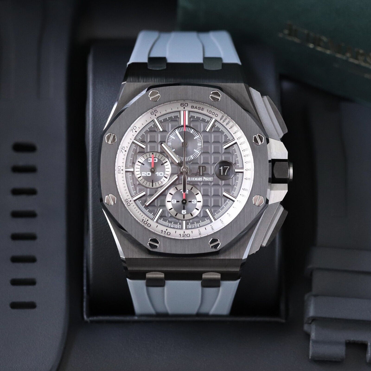 Audemars Piguet Royal Oak Offshore Chrono 44mm Ceramic Anthracite 44mm 26405CE.OO.A002CA.01