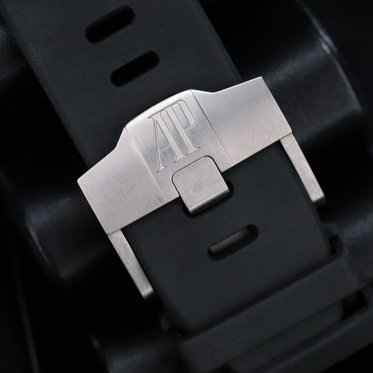 Audemars Piguet Royal Oak Offshore 44mm Titanium Grey Ceramic Chrono - 26400IO.OO.A004CA.01