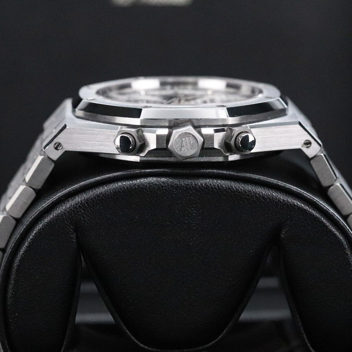 Audemars Piguet Royal Oak Chrono 41mm White Dial Black Steel Panda 26331ST.OO.1220ST.03