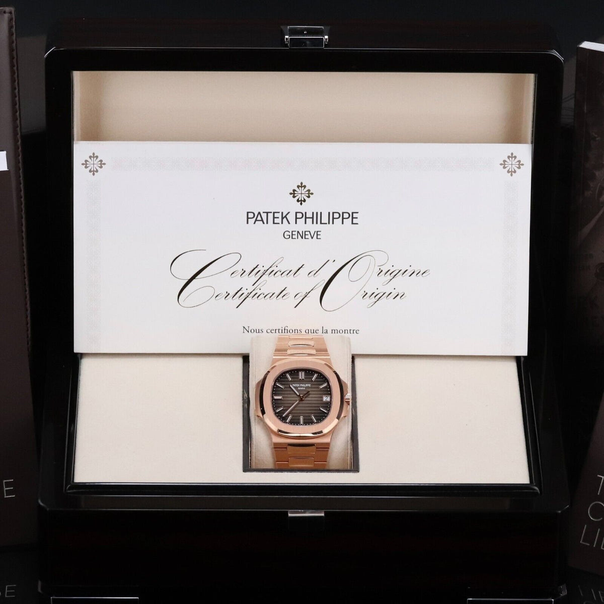 Patek Philippe Nautilus 5711/1R Complete 40mm Rose Gold Case Brown Sunburst Dial Rose Bracelet 2016