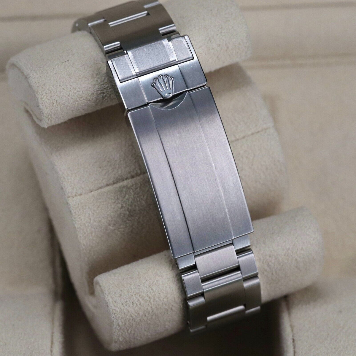 Rolex Submariner STARBUCKS Green Bezel Black Dial Oyster Steel Bracelet Sub Date 126610LV