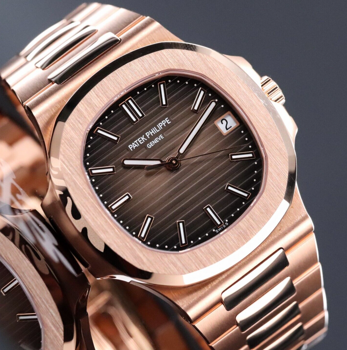 Patek Philippe Nautilus 5711/1R Complete 40mm Rose Gold Case Brown Sunburst Dial Rose Bracelet 2016
