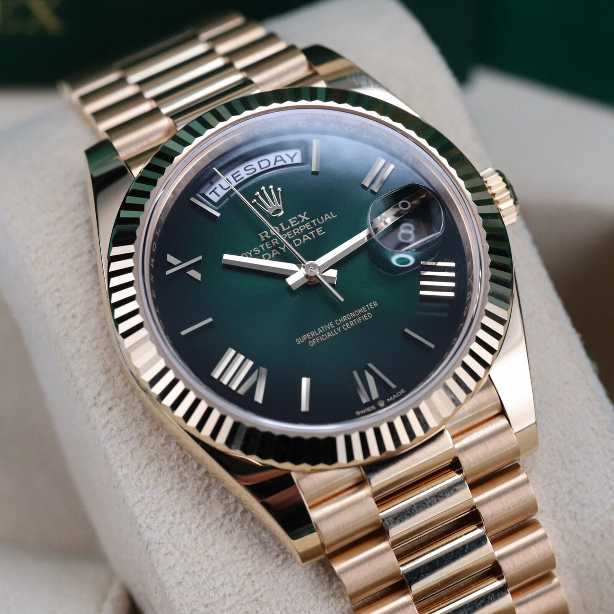 Rolex Day-Date Green Ombre Dial 40mmYellow Gold President 228238