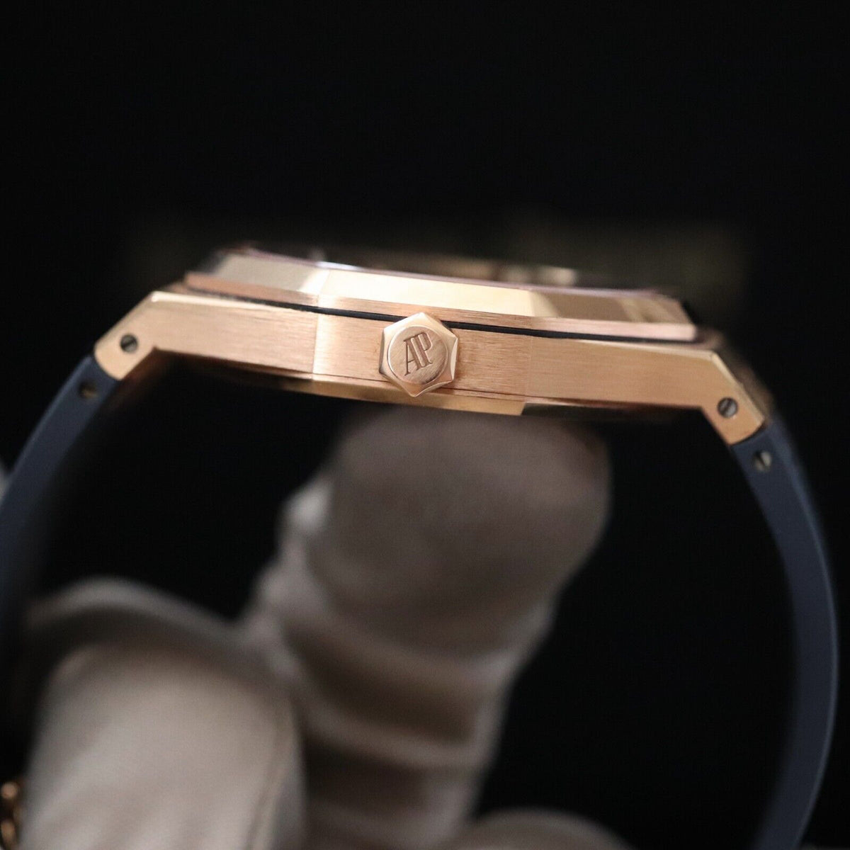 Audemars Piguet Royal Oak Automatic 41mm Rose Gold Black Dial 15400OR.OO.D002CR.01 Mint