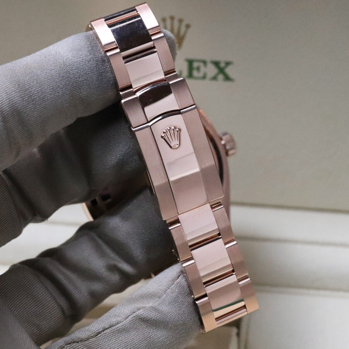 Rolex Sky-Dweller 18k Rose Gold Case Rhodium Gray Dial 42mm Fluted Oyster 326935