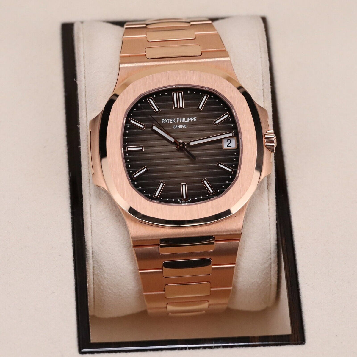 Patek Philippe Nautilus 5711/1R Complete 40mm Rose Gold Case Brown Sunburst Dial Rose Bracelet 2016