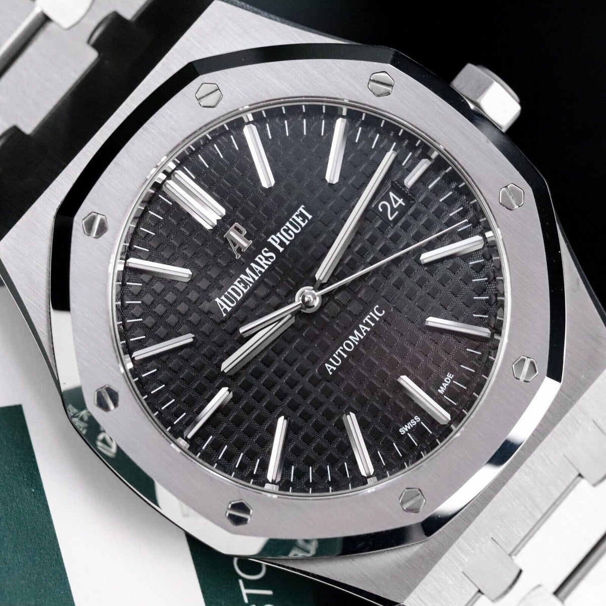 Audemars Piguet Royal Oak 41mm Steel Case Black Dial Steel Bracelet Automatic Date 15400ST.OO.1220ST.01