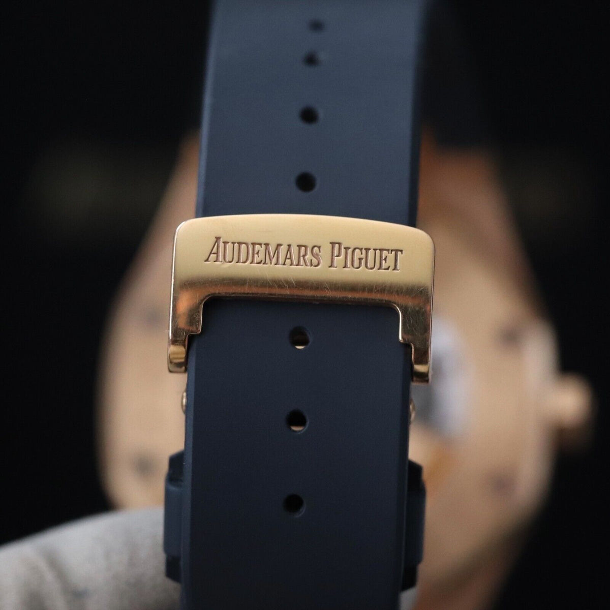 Audemars Piguet Royal Oak Automatic 41mm Rose Gold Black Dial 15400OR.OO.D002CR.01 Mint