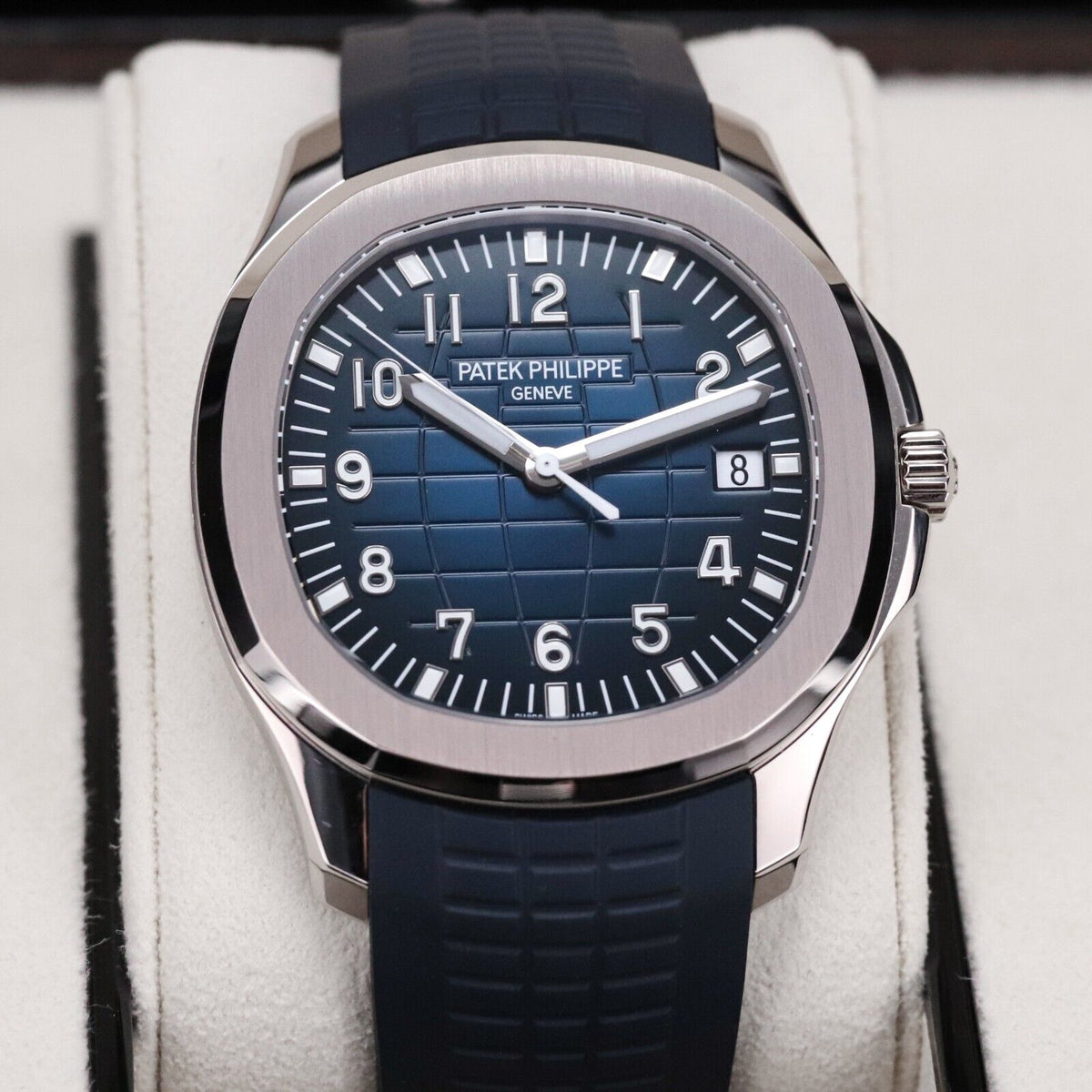 Patek Philippe Aquanaut White Gold Blue Dial Blue Rubber Strap 42mm - 5168G-001 5168G