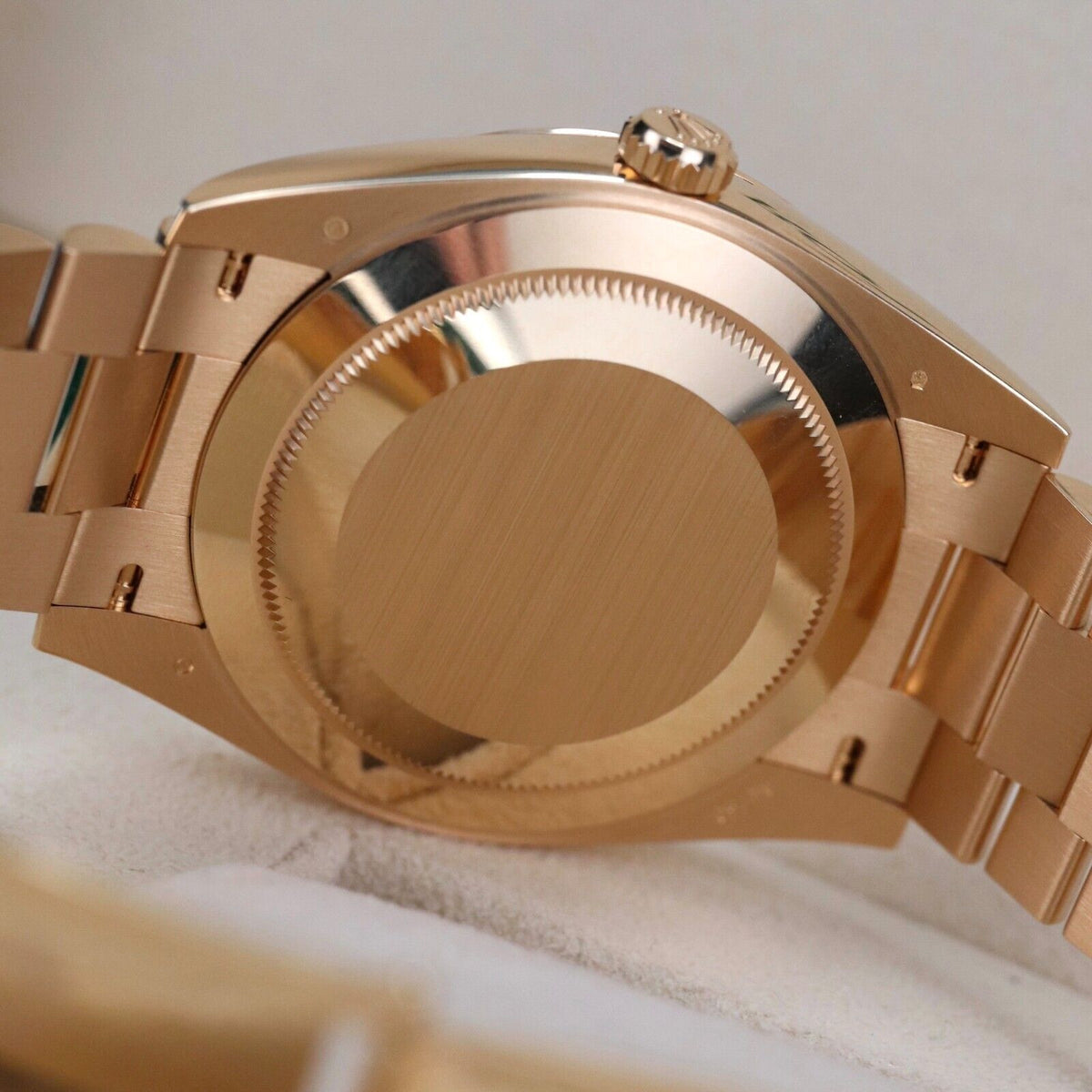 Rolex Day-Date Green Ombre Dial 40mmYellow Gold President 228238