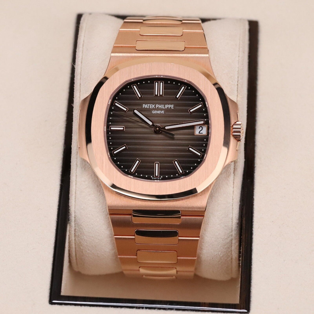 Patek Philippe Nautilus 5711/1R Complete 40mm Rose Gold Case Brown Sunburst Dial Rose Bracelet 2016