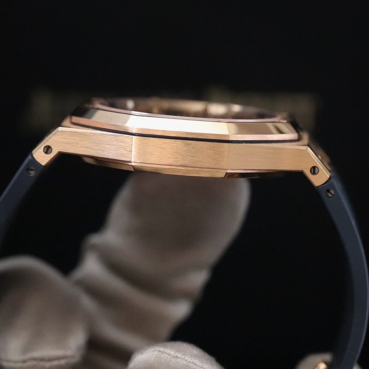 Audemars Piguet Royal Oak Automatic 41mm Rose Gold Black Dial 15400OR.OO.D002CR.01 Mint