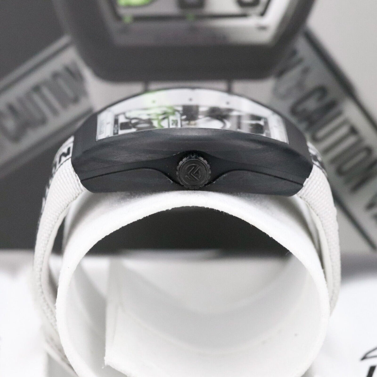 Franck Muller Vanguard 41mm FR2 Rabbits Carbon White Black V41SCDT Complete