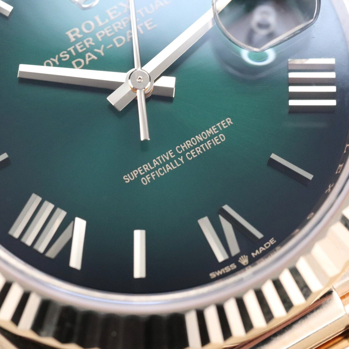 Rolex Day-Date Green Ombre Dial 40mmYellow Gold President 228238