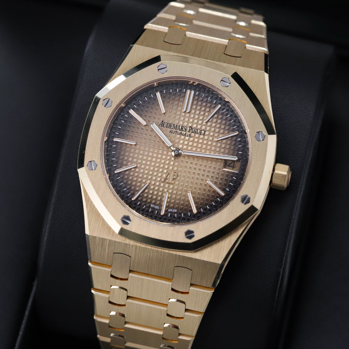 Audemars Piguet Royal Oak Jumbo 39mm Yellow Gold Smoked Flumed Extra Thin 16202BAOO.1240BA.02