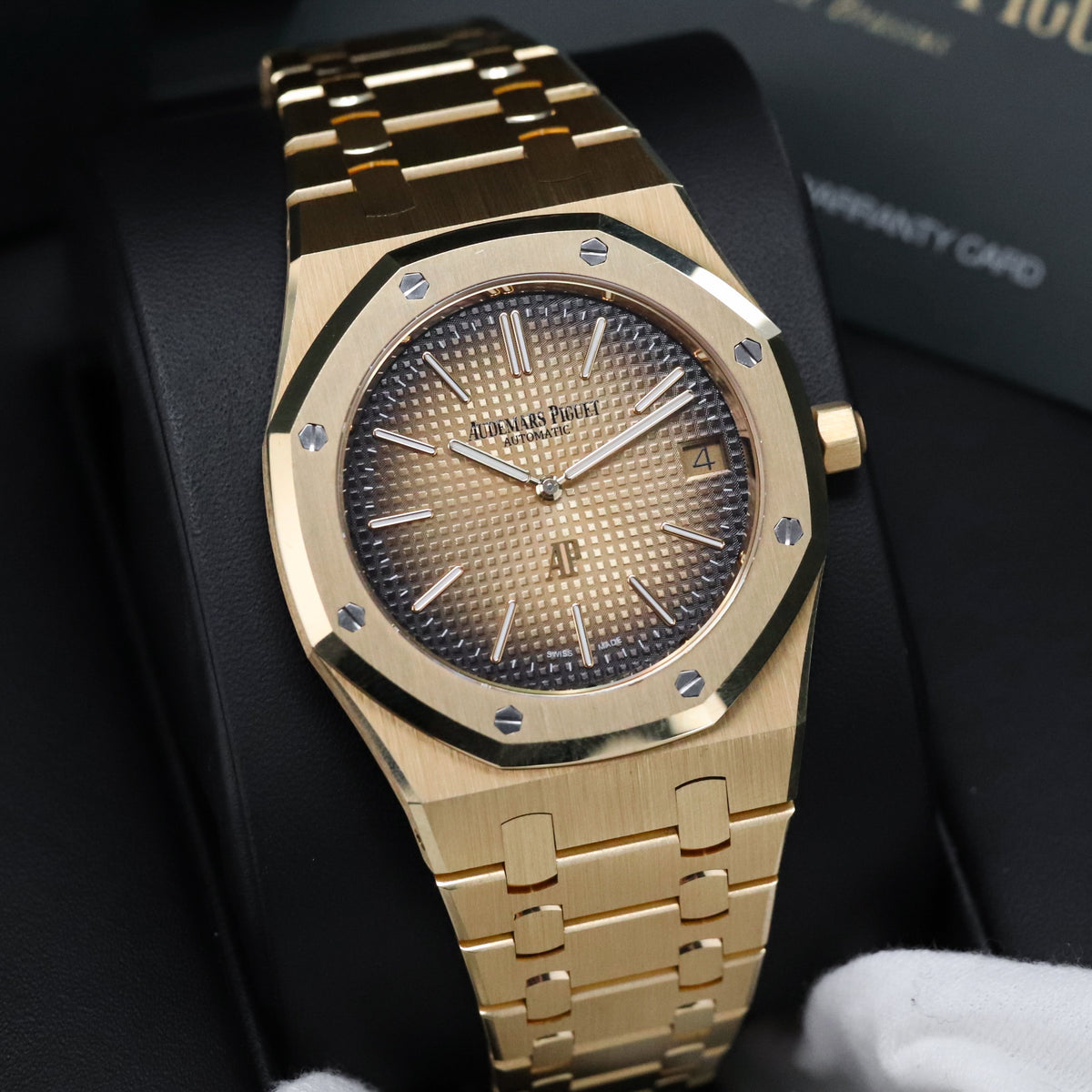 Audemars Piguet Royal Oak Jumbo 39mm Yellow Gold Smoked Flumed Extra Thin 16202BAOO.1240BA.02
