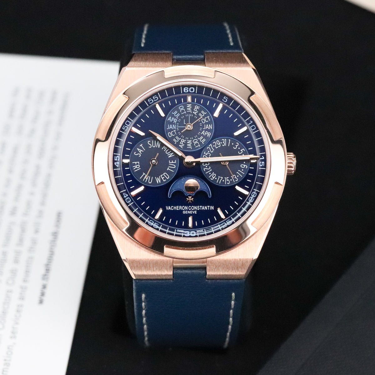 Vaceheron Constantin Overseas Perpetual Calendar Ultra Thin Complete 41mm Rose Gold Blue Dial Blue Rubber Strap 4300V/000R-B509
