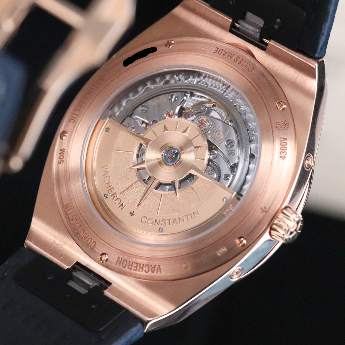 Vaceheron Constantin Overseas Perpetual Calendar Ultra Thin Complete 41mm Rose Gold Blue Dial Blue Rubber Strap 4300V/000R-B509