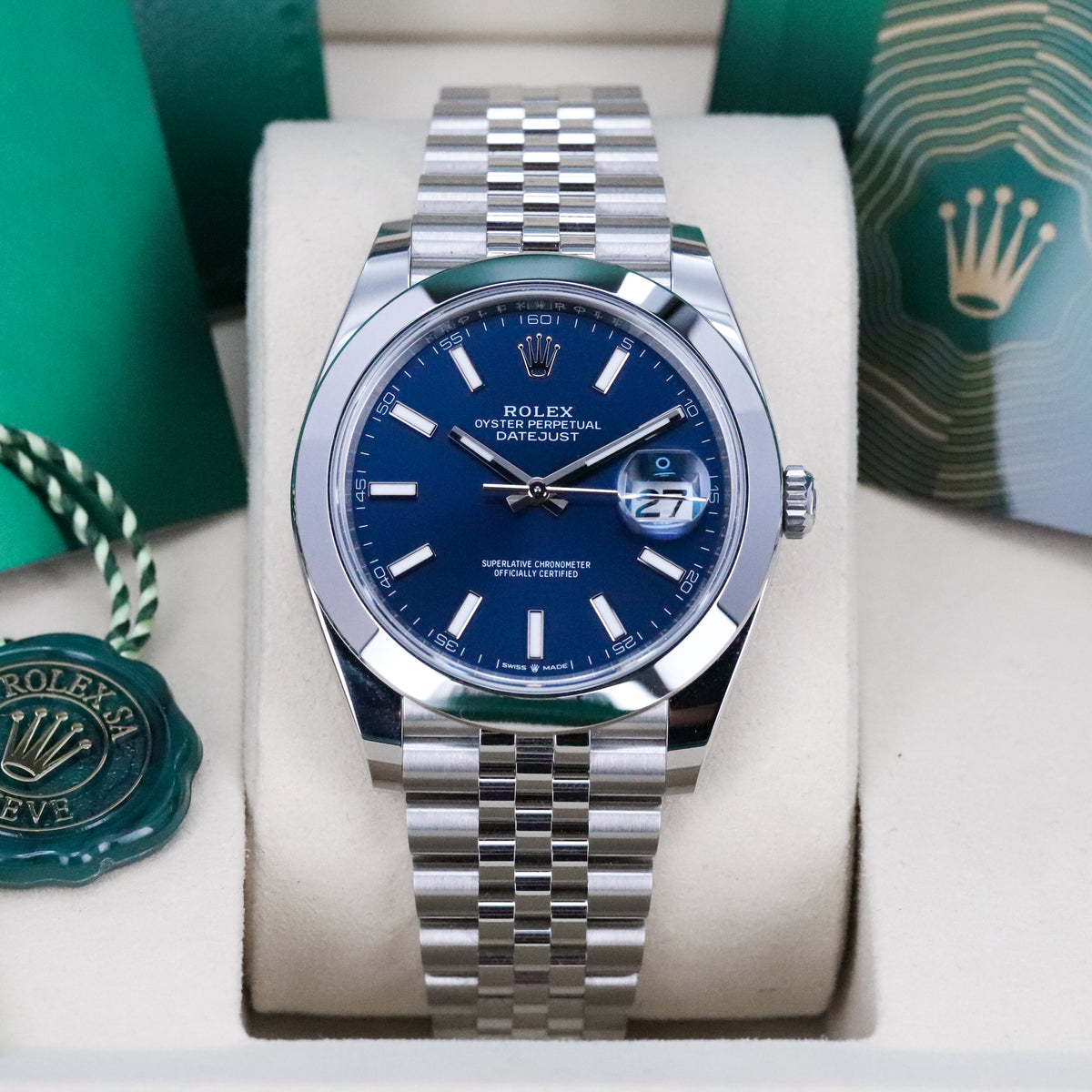 Rolex Datejust 41 2025 Complete 41mm Steel Blue Dial Smooth Bezel Jubilee Bracelet 126300
