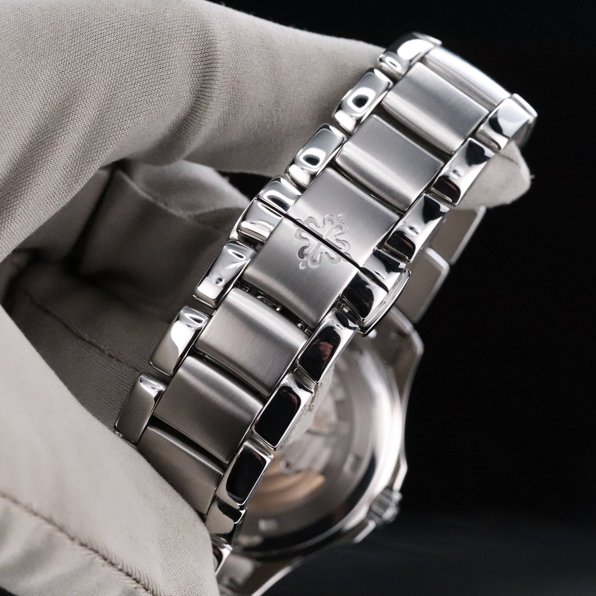 Patek Philippe Aquanaut Complete 40mm Stainless Steel Grey Black Dial Steel Bracelet 5167A-001