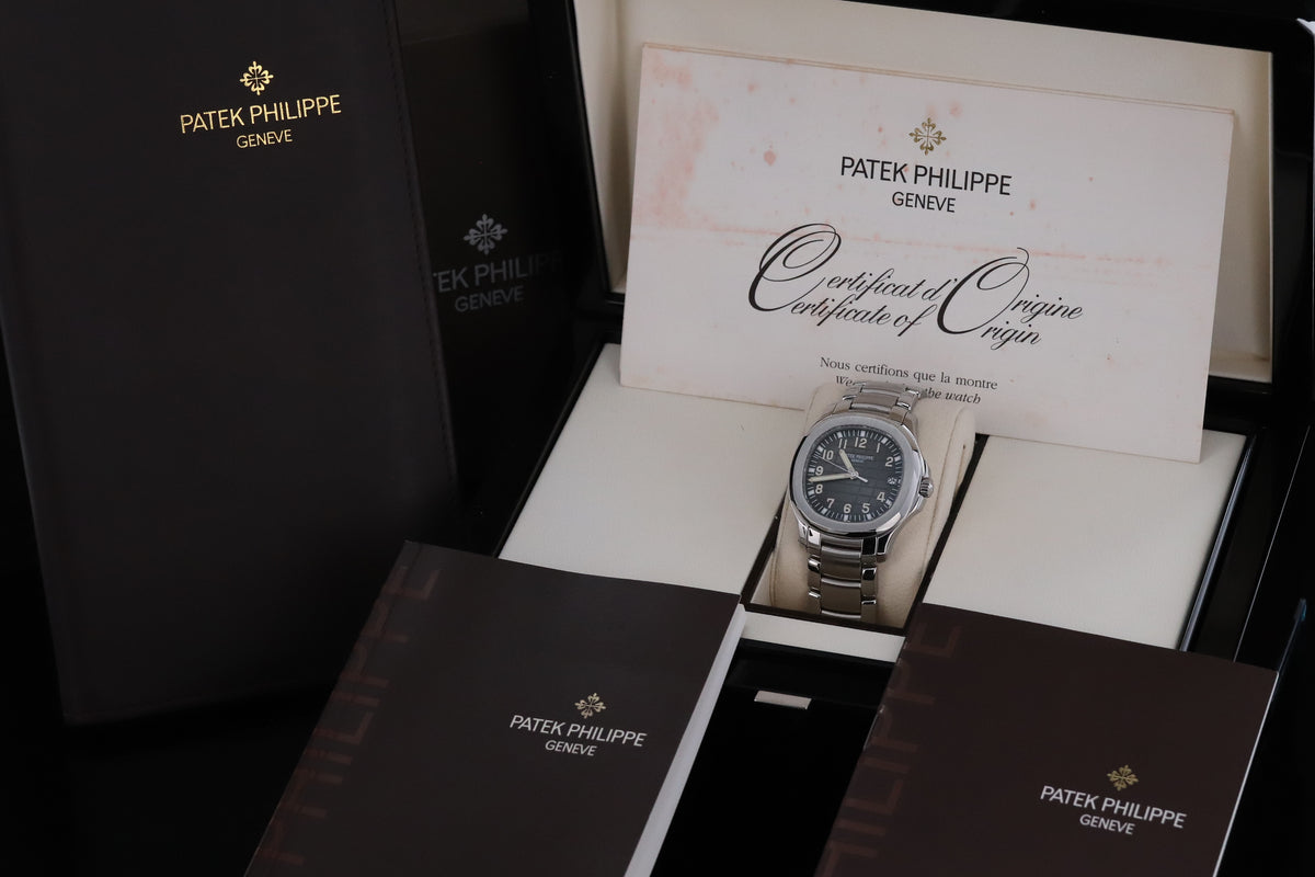 Patek Philippe Aquanaut Complete 40mm Stainless Steel Grey Black Dial Steel Bracelet 5167A-001