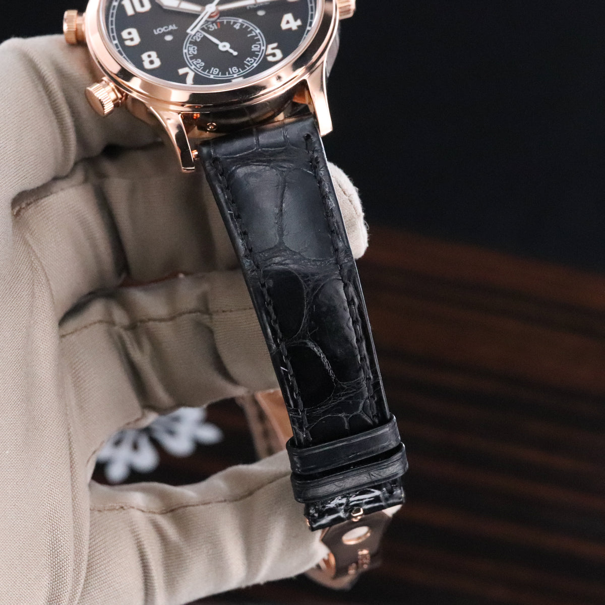 Patek Philippe Calatrava Pilot Travel Time Complete 42mm Rose Gold Brown Sunburst Dial Brown Calfskin Strap 5524R-001