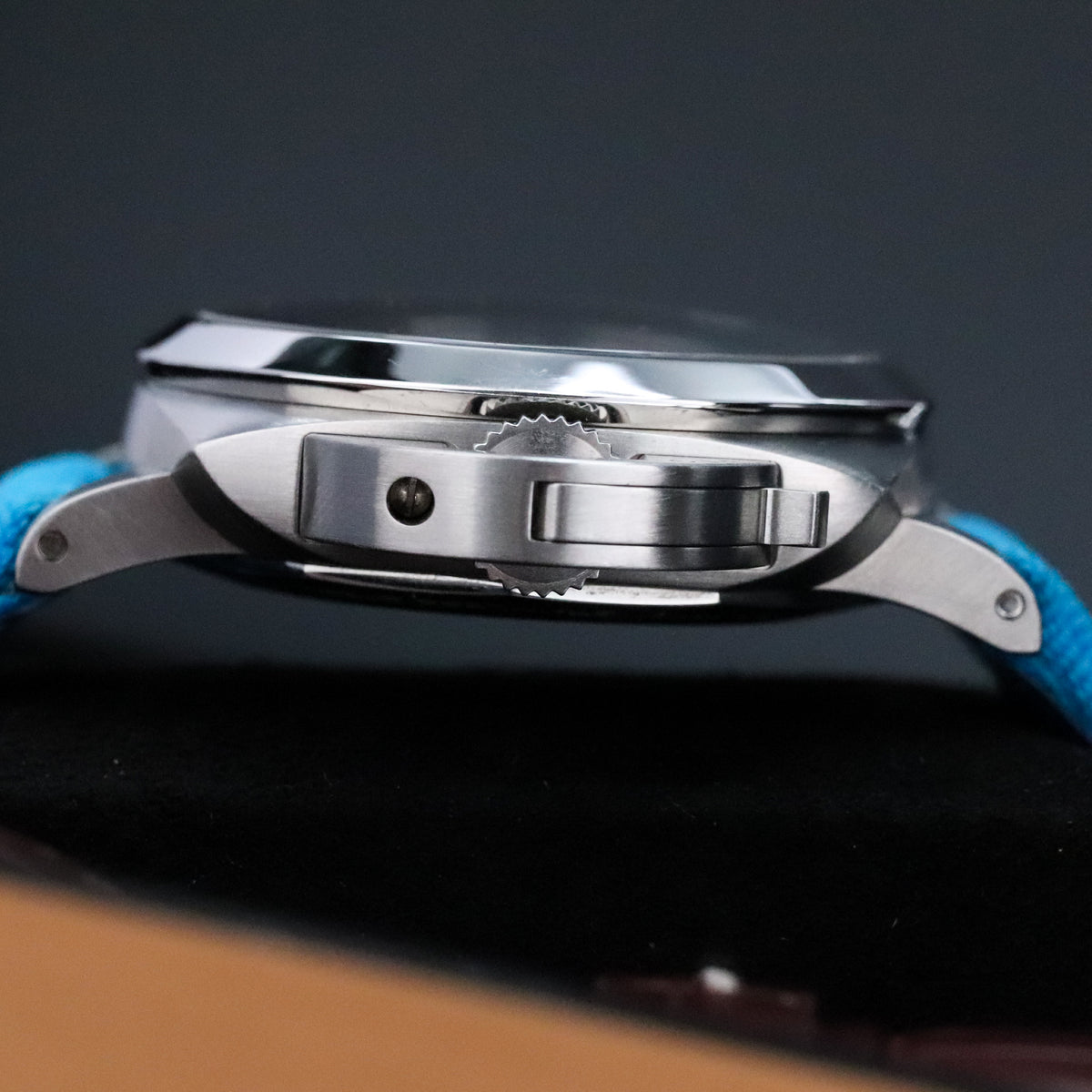 Panerai Luminor 1950 3 Days GMT Complete 44mm Steel Case Black Dial Smooth Bezel Blue Strap PAM01320