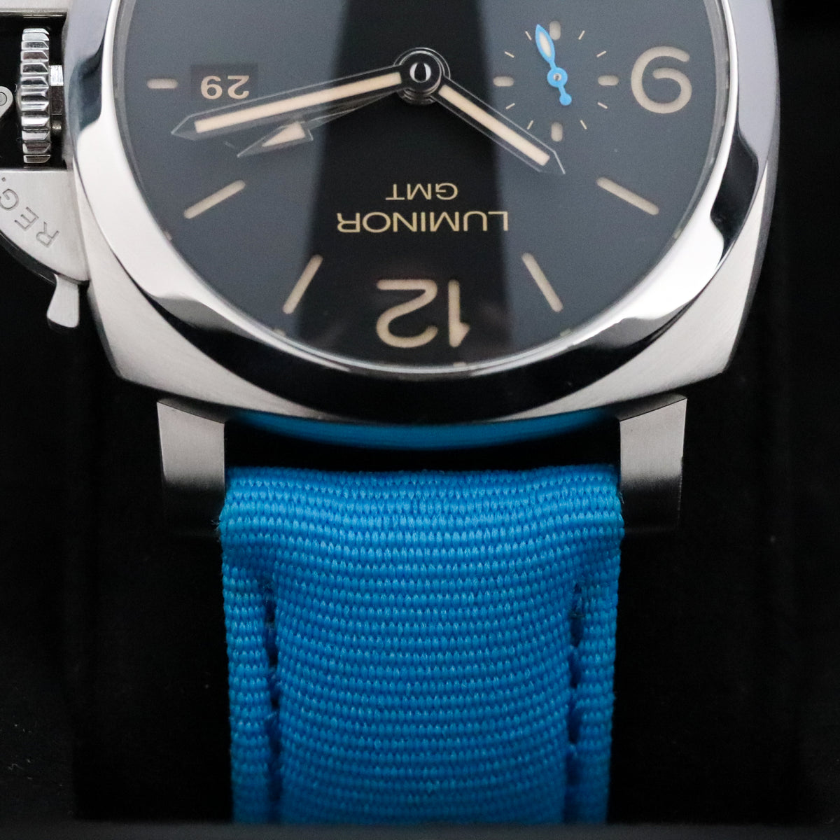 Panerai Luminor 1950 3 Days GMT Complete 44mm Steel Case Black Dial Smooth Bezel Blue Strap PAM01320