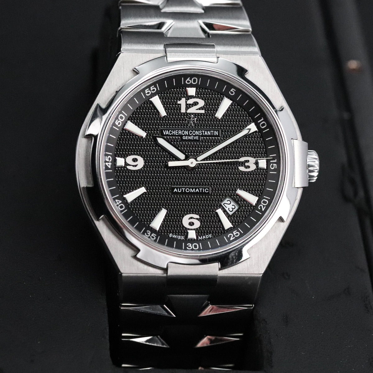 Vacheron Constantin Overseas Complete 42mm Steel Case Guilloché Black Dial Silver Bezel Stainless Steel Bracelet 47040/B01A-9094