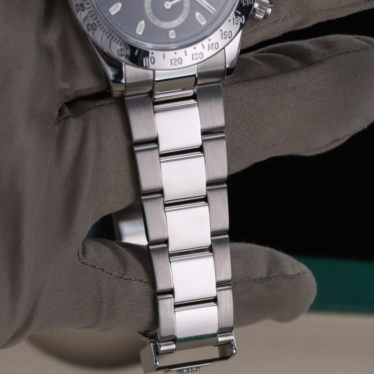 Rolex Cosmograph Daytona 40mm Black Dial Steel Bezel Automatic 116520