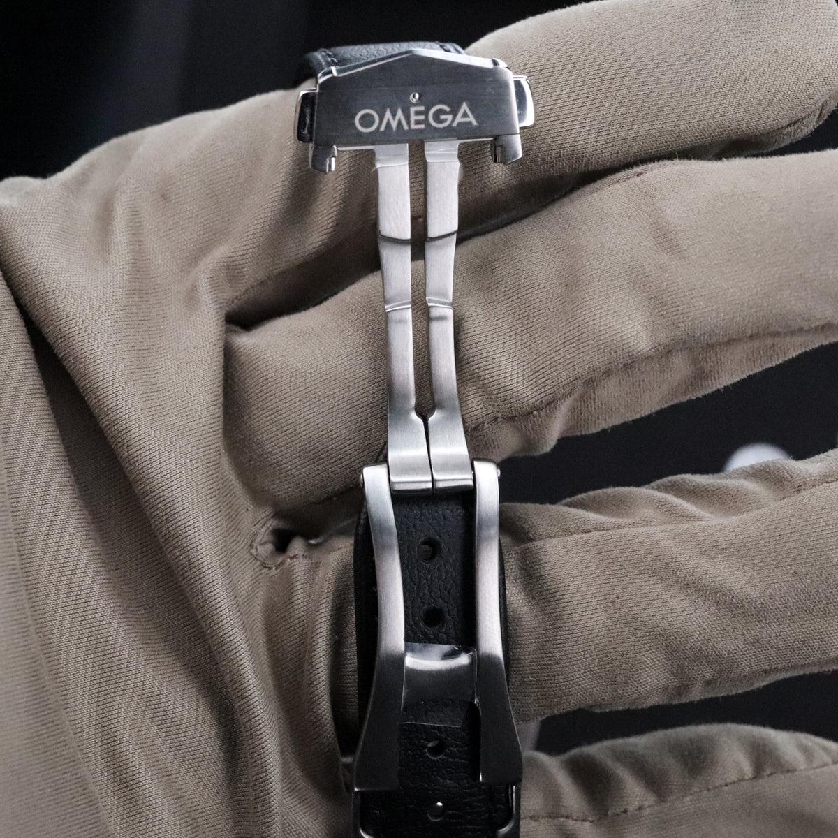 Omega Speedmaster Moonwatch 42mm Steel Chronograph Pro 310.32.42.50.01.002