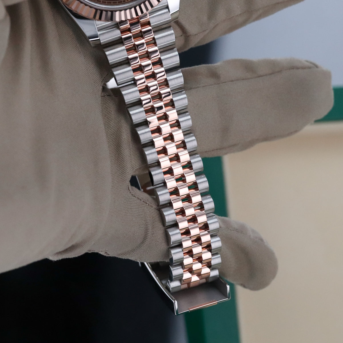 Rolex Datejust 41 Chocolate Diamond Brown Dial Fluted Jubilee Two Tone Rose Gold 126331