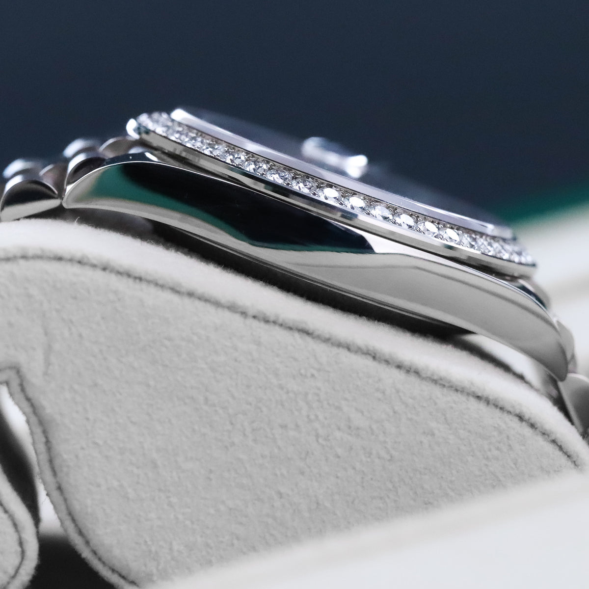 Rolex Day-Date 40 40mm Pave Silver Dial White Gold Diamond Bezel Jubilee Bracelet 2025 Complete Set