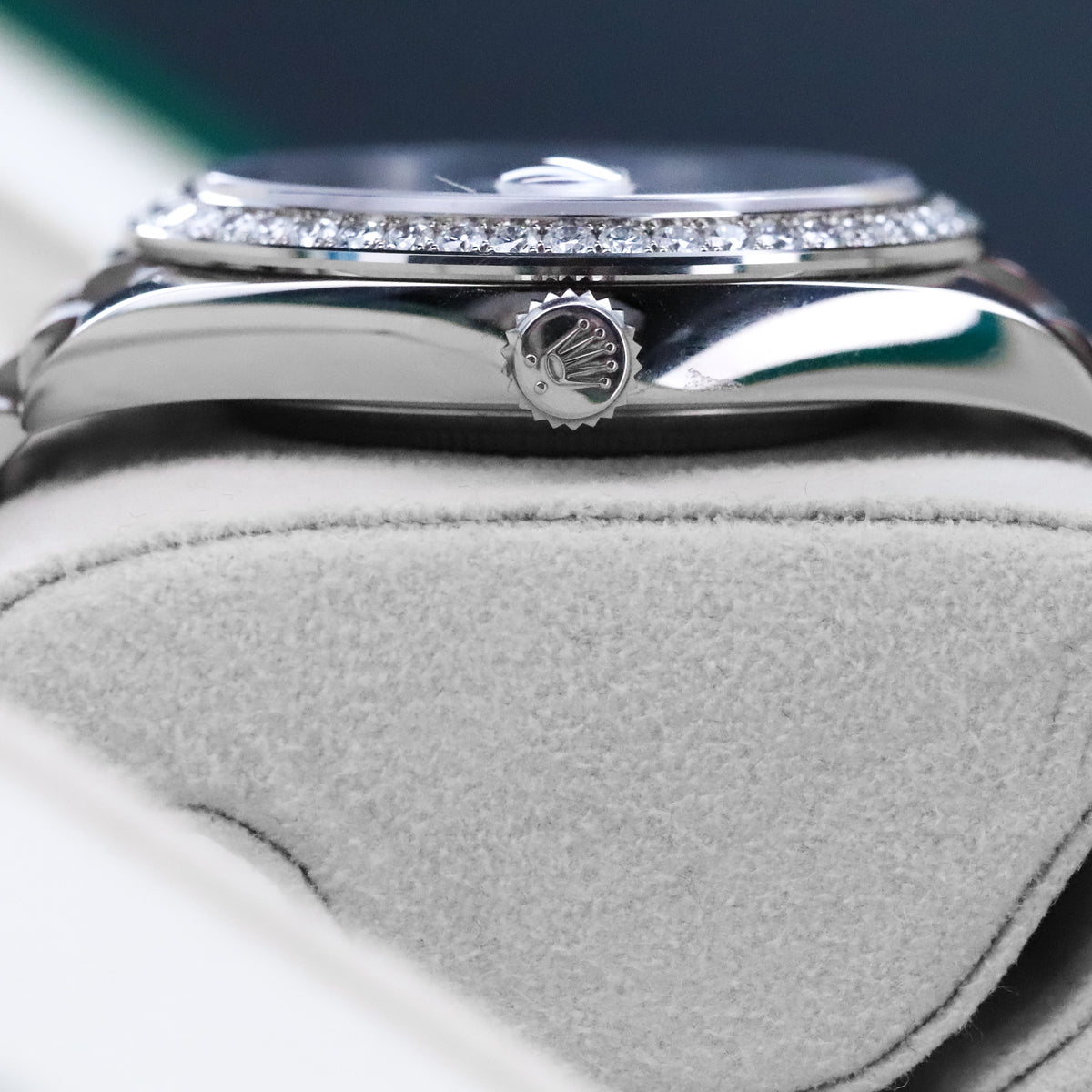 Rolex Day-Date 40 40mm Pave Silver Dial White Gold Diamond Bezel Jubilee Bracelet 2025 Complete Set