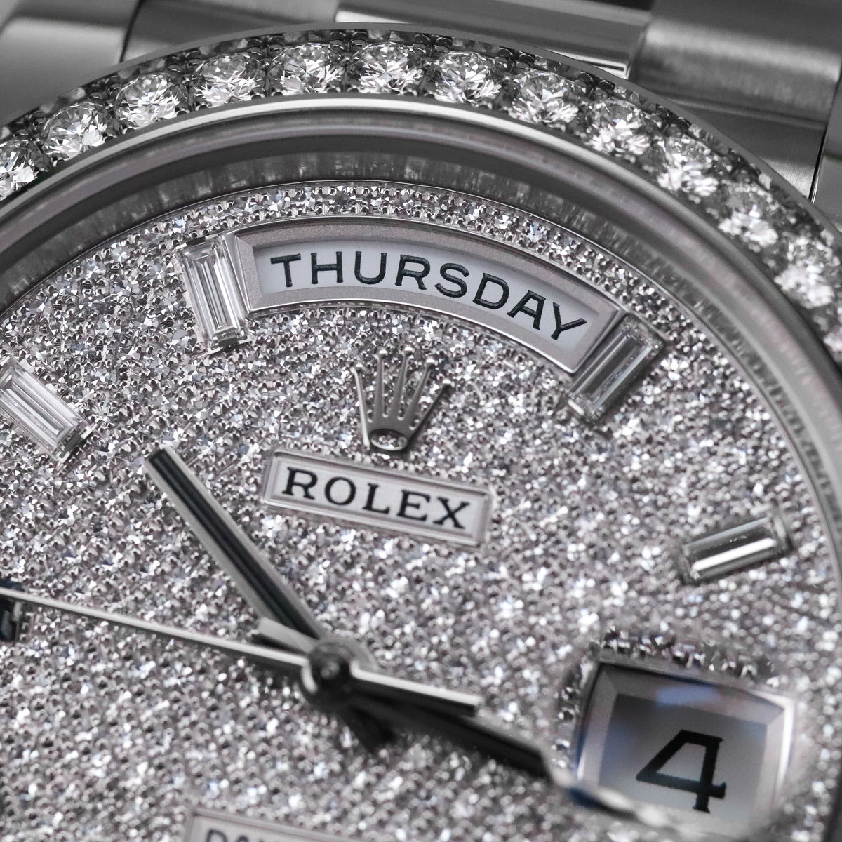 Rolex Day-Date 40 40mm Pave Silver Dial White Gold Diamond Bezel Jubilee Bracelet 2025 Complete Set
