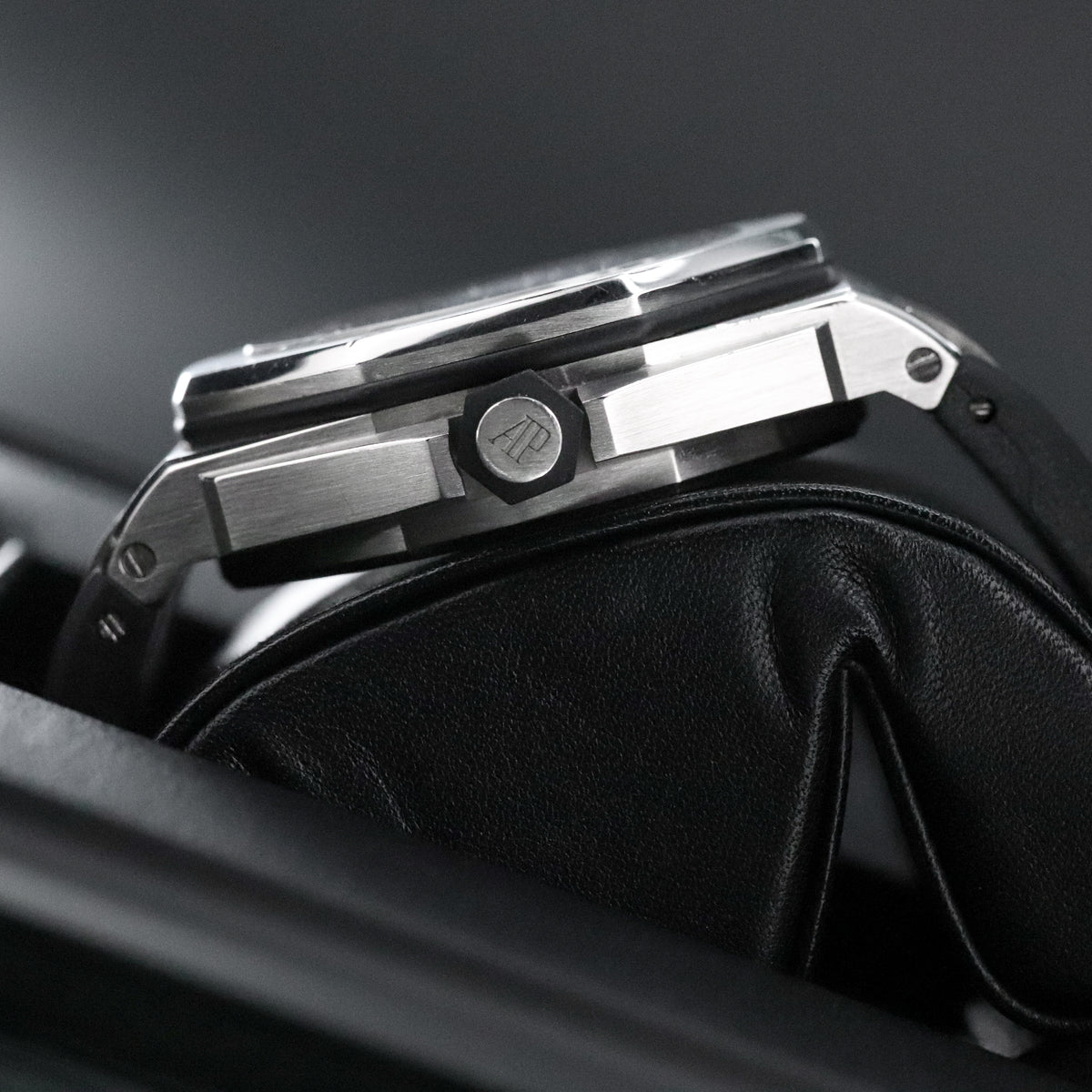 Audemars Piguet Royal Oak Offshore Diver White Dial Steel 42mm Black Rubber 15710ST.OO.A010CA.01