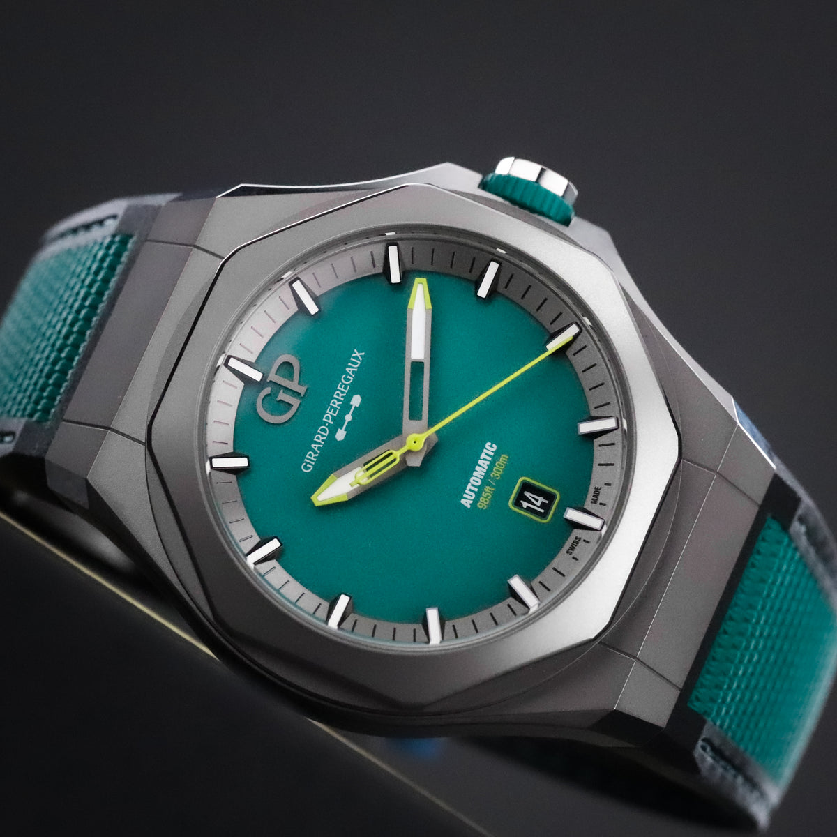 Girard Perregaux Laureato Absolute Aston Martin F1 Limited Edition 1/88 Titanium Case Green Dial 81070