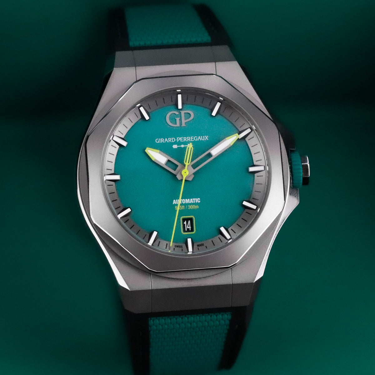 Girard Perregaux Laureato Absolute Aston Martin F1 Limited Edition 1/88 Titanium Case Green Dial 81070