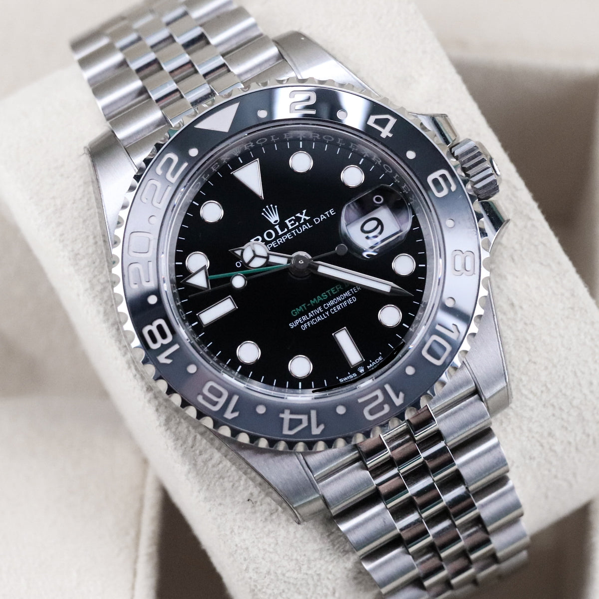 Rolex GMT Master II Bruce Wayne 40mm Black Grey Ceramic Bezel Green Arrow Jubilee 126710GRNR