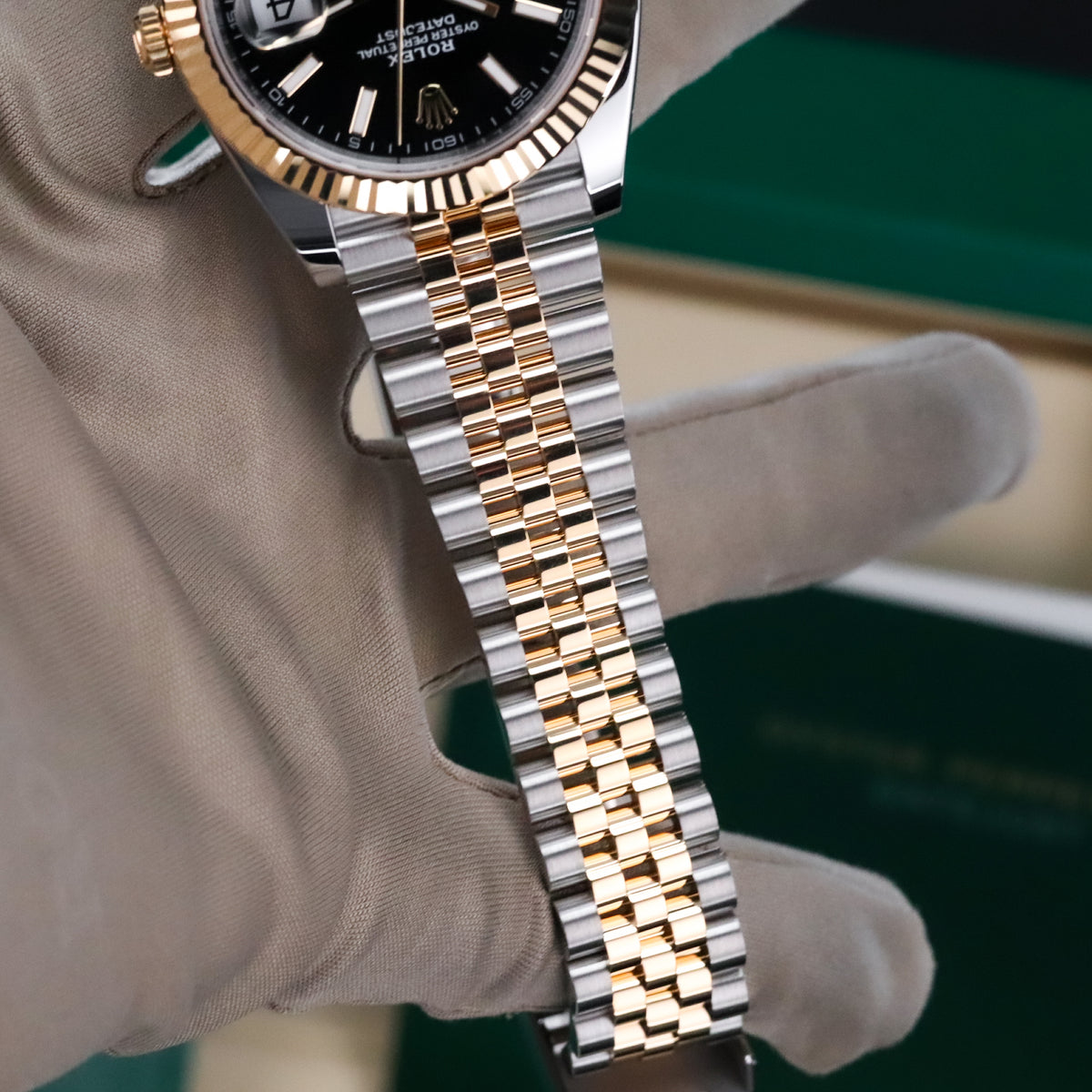 Rolex Datejust 41mmBlack Dial Fluted Jubilee Steel Two Tone Yellow Gold 126333