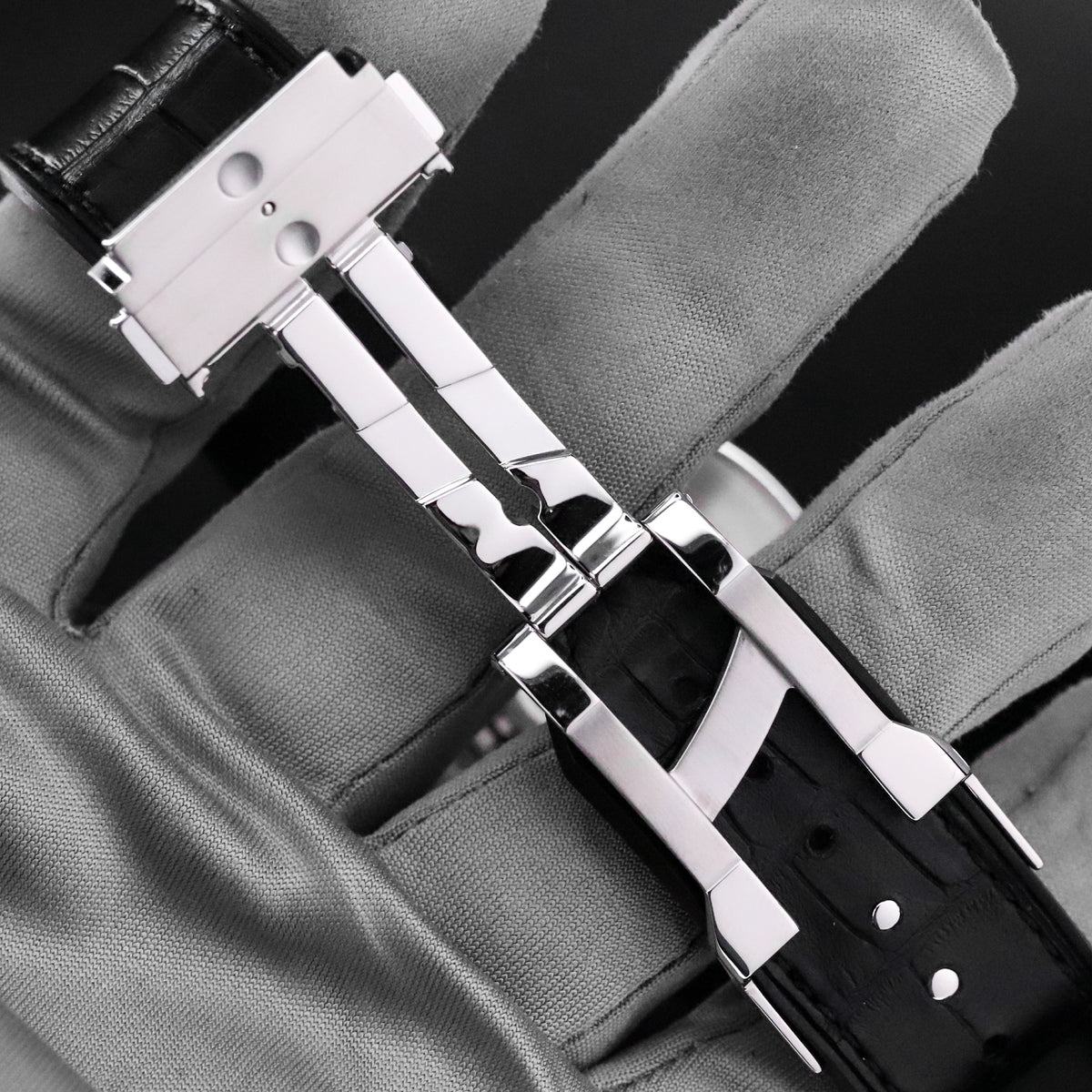 Hublot Classic Fusion Chronograph 42mm Black Dial Titanium Leather 541.NX.1171.LR