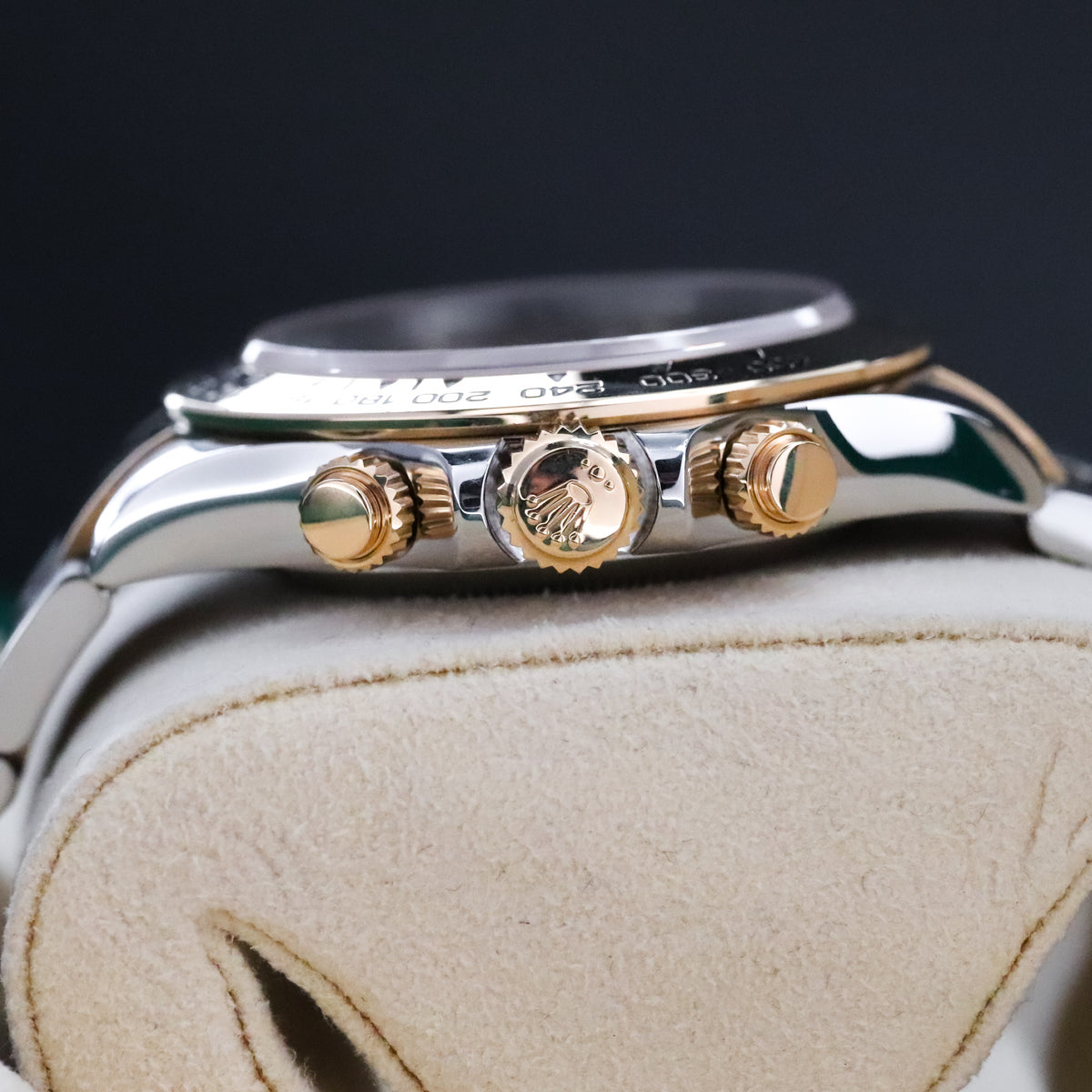 Rolex Daytona Chrono 40mm Champagne Dial Oyster Two Tone 18k Yellow Gold 116503