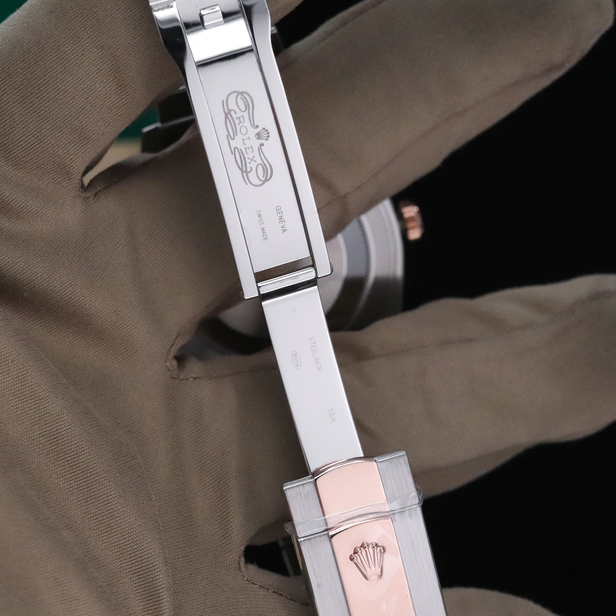 Rolex Datejust 41mm Sunburst Dial Rose Gold Fluted Bezel Jubilee Bracelet 126331