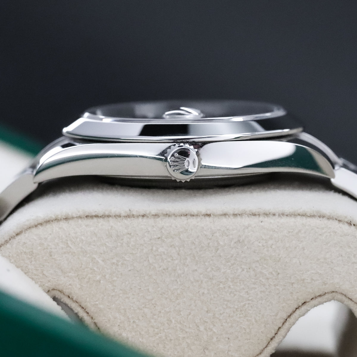 Rolex Datejust 41mm Black Dial Stainless Steel Smooth Bezel Oyster Bracelet 126300