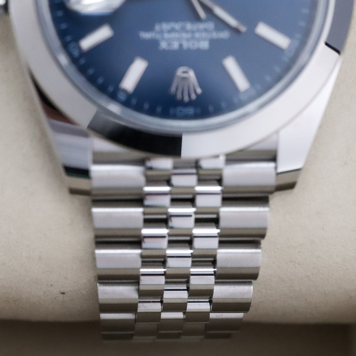 Rolex Datejust 41mm Blue Dial Stainless Steel Smooth Bezel Jubilee Bracelet 126300 Complete Set