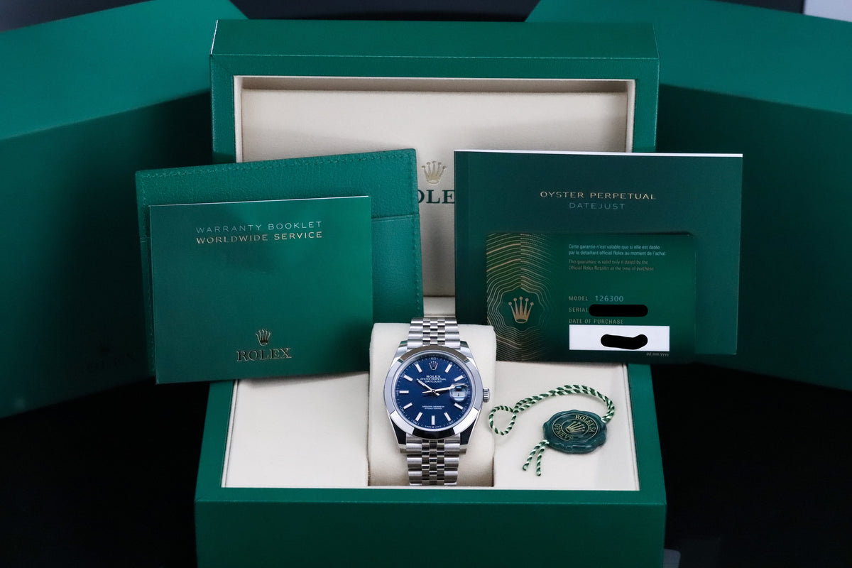 Rolex Datejust 41mm Blue Dial Stainless Steel Smooth Bezel Jubilee Bracelet 126300 Complete Set