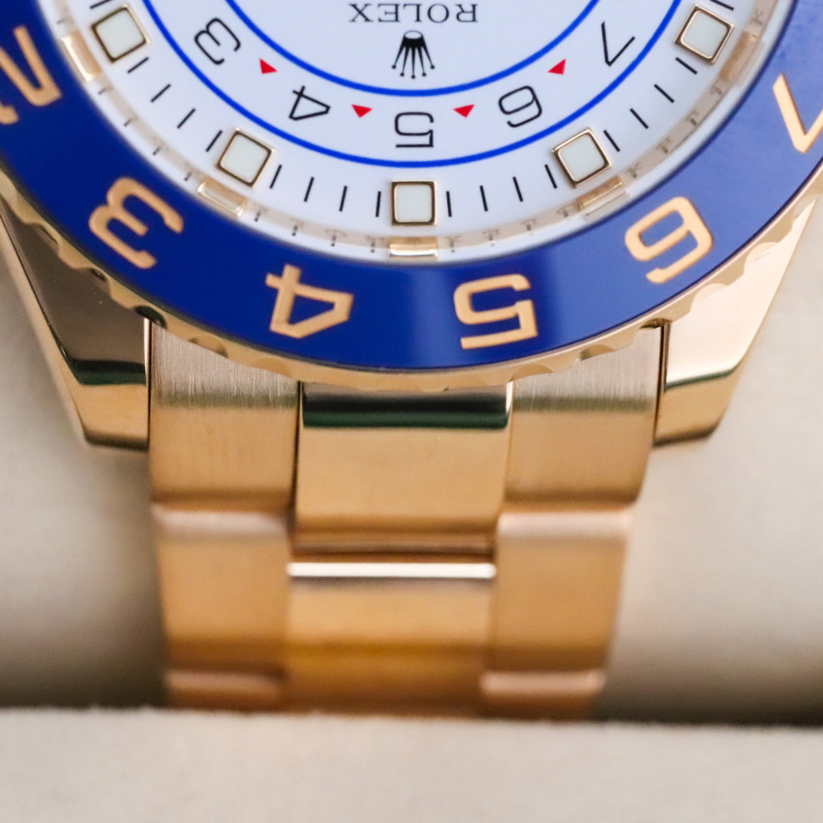 Rolex Yacht-Master II 44mm White Dial Blue Ceramic Bezel Yellow Gold Oyster 116688 Complete Set