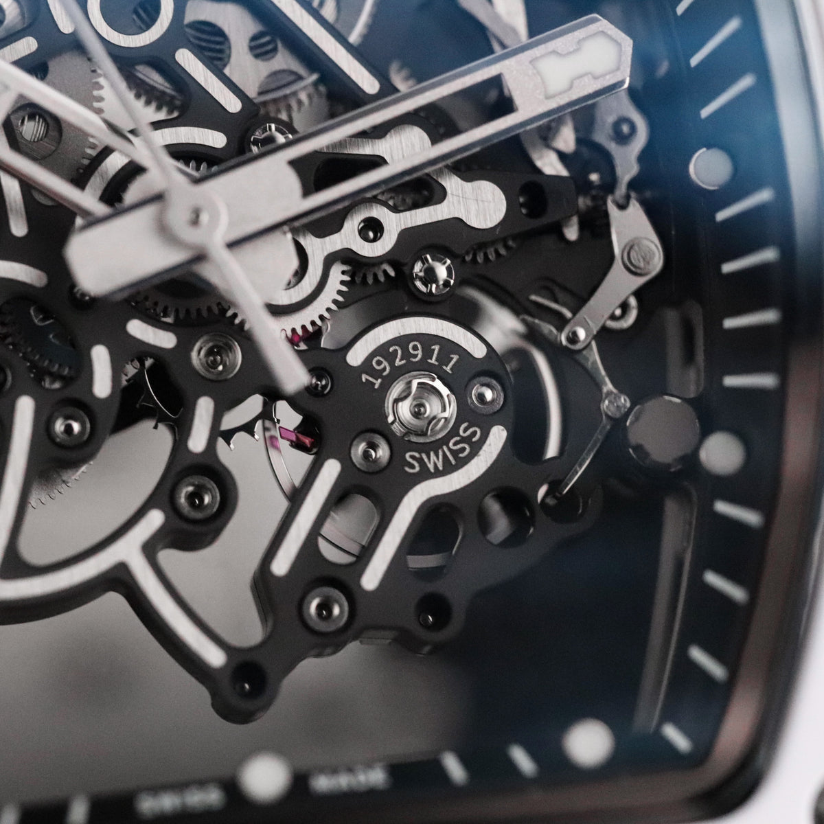 Richard Mille RM 055 Bubba Watson White Ceramic Golf Skeleton Titanium White Rubber 49.8mm x 42mm