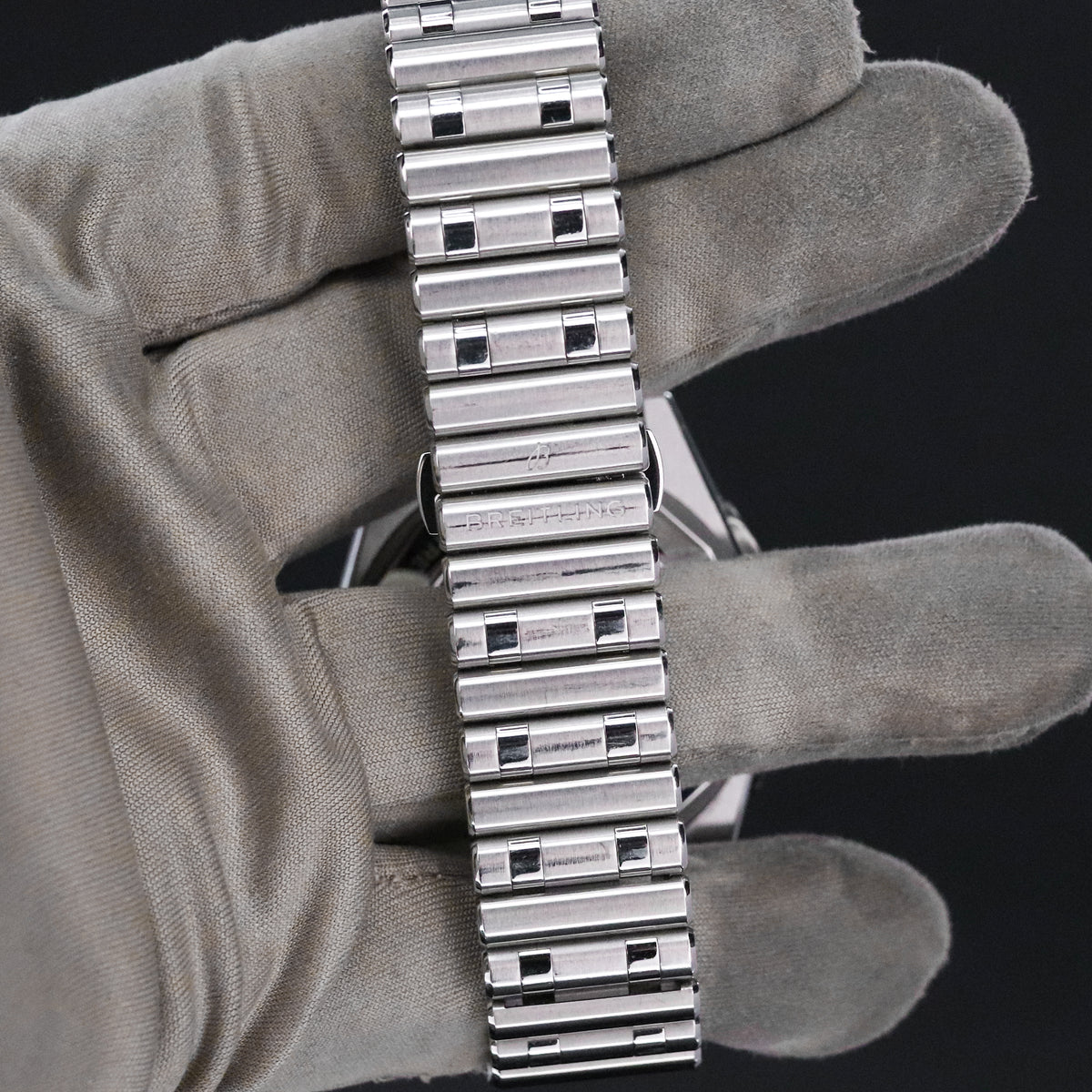 Breitling Chronomat GMT 40mm White Dial Sapphire Crystal Stainless Steel A32398101A1A1